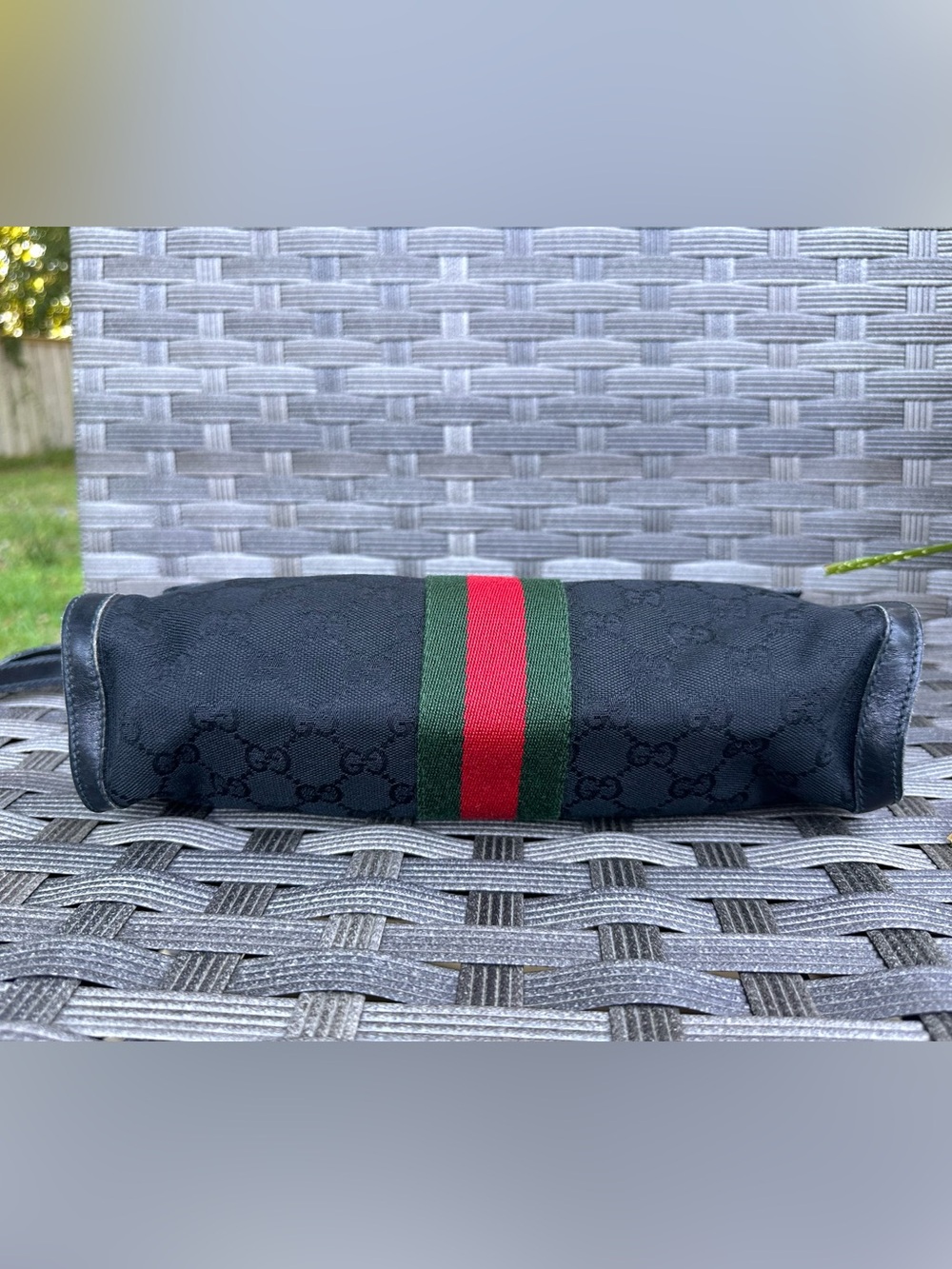 🖤 Vintage Gucci GG Canvas Web Crossbody or Clutch - Picture 7 of 14
